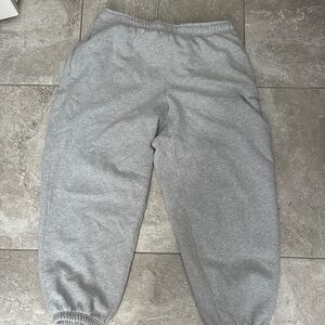 Aritzia Women's  Light Gray Jogger Sweatpants